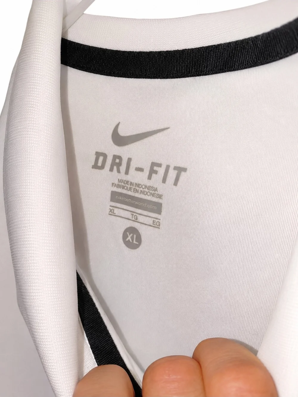 Nike Kids Black and White Athletic Top & Bottom Set